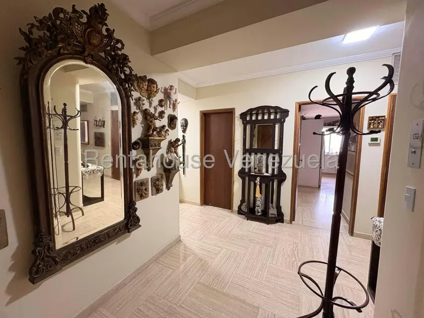 Apartamento (1 Nivel) en Alquiler en Avenida El Milagro, Zulia - 6