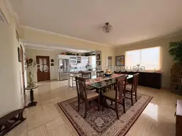 View 10