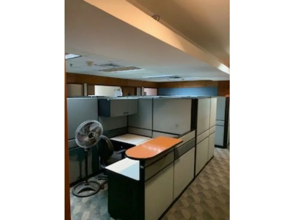 Se vende oficina 1155m2 El Rosal - 10