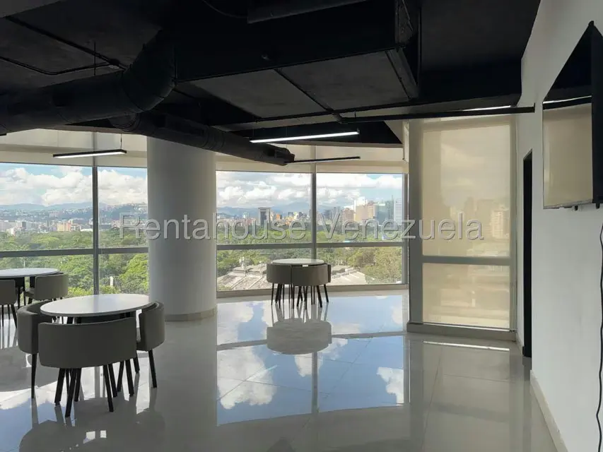 Oficina en Venta en Los Dos Caminos, Distrito Metropolitano - 5
