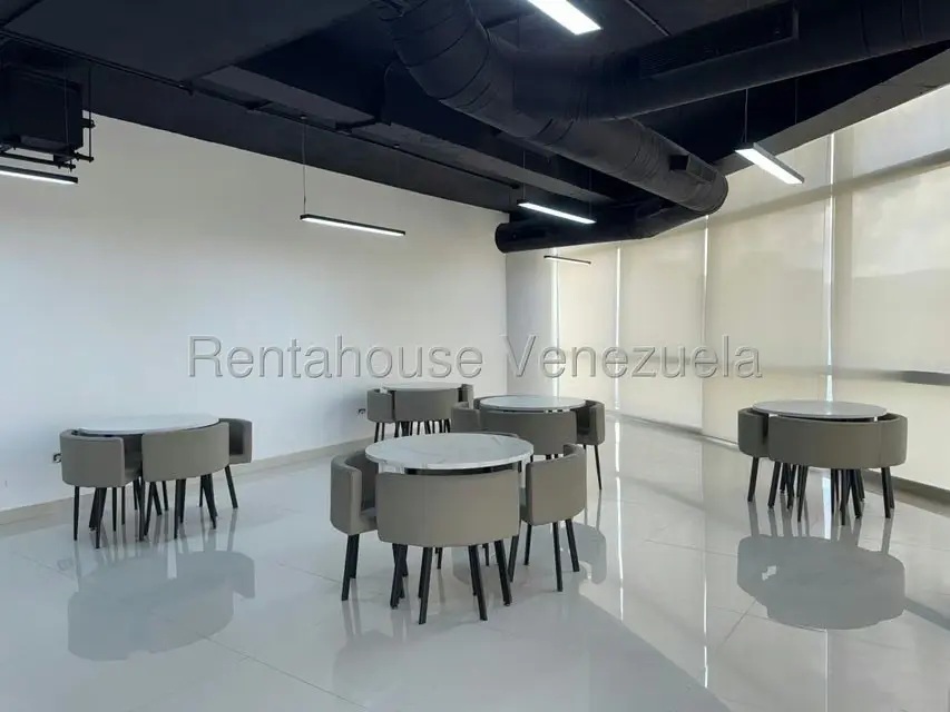 Oficina en Venta en Los Dos Caminos, Distrito Metropolitano - 6