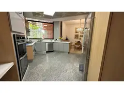 View 18