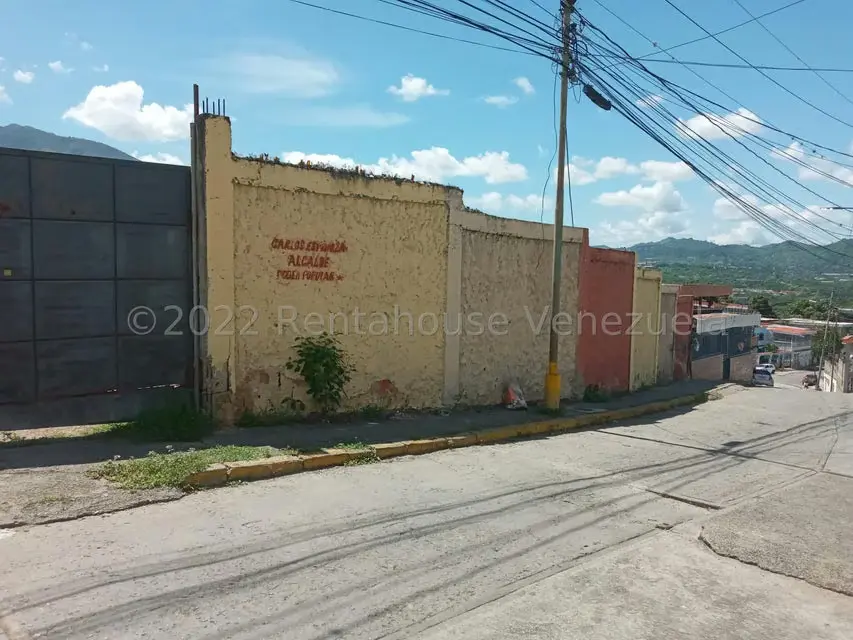 Terreno (Industrial) en Venta en Guatire, Miranda - 2