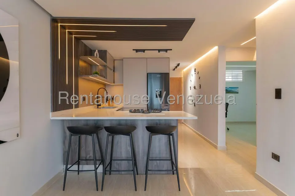 Apartamento (1 Nivel) en Venta en Colinas de La Tahona, Distrito Metropolitano - 12