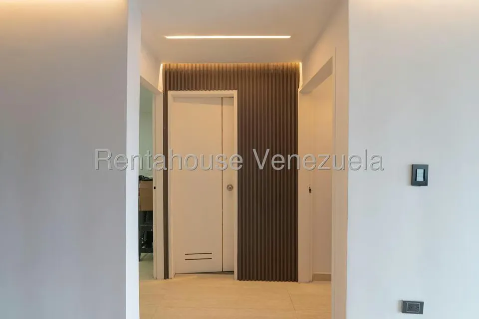 Apartamento (1 Nivel) en Venta en Colinas de La Tahona, Distrito Metropolitano - 22