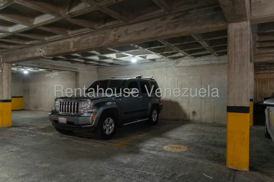 Apartamento (1 Nivel) en Venta en Colinas de La Tahona, Distrito Metropolitano - 31