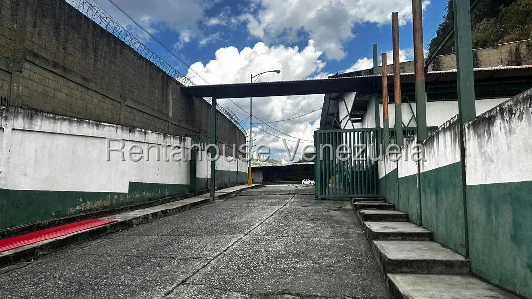 Galpon - Deposito en Venta en Parroquia Santa Rosalia, Distrito Metropolitano - 3