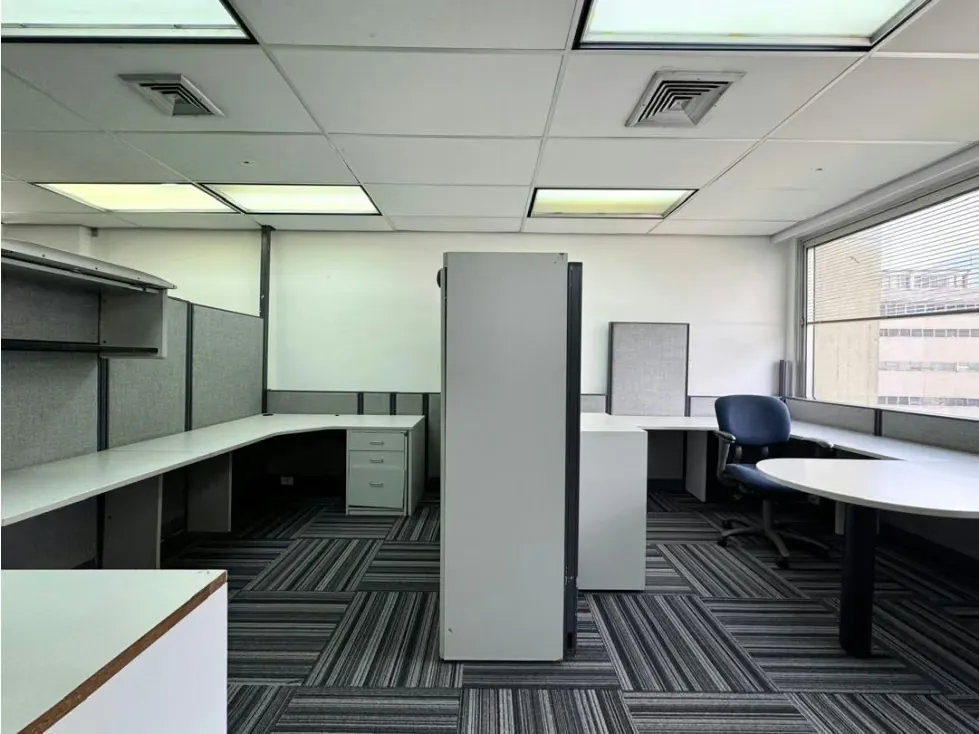 Amplia oficina en alquiler torre corporativa Los Ruices 885M2 - 12