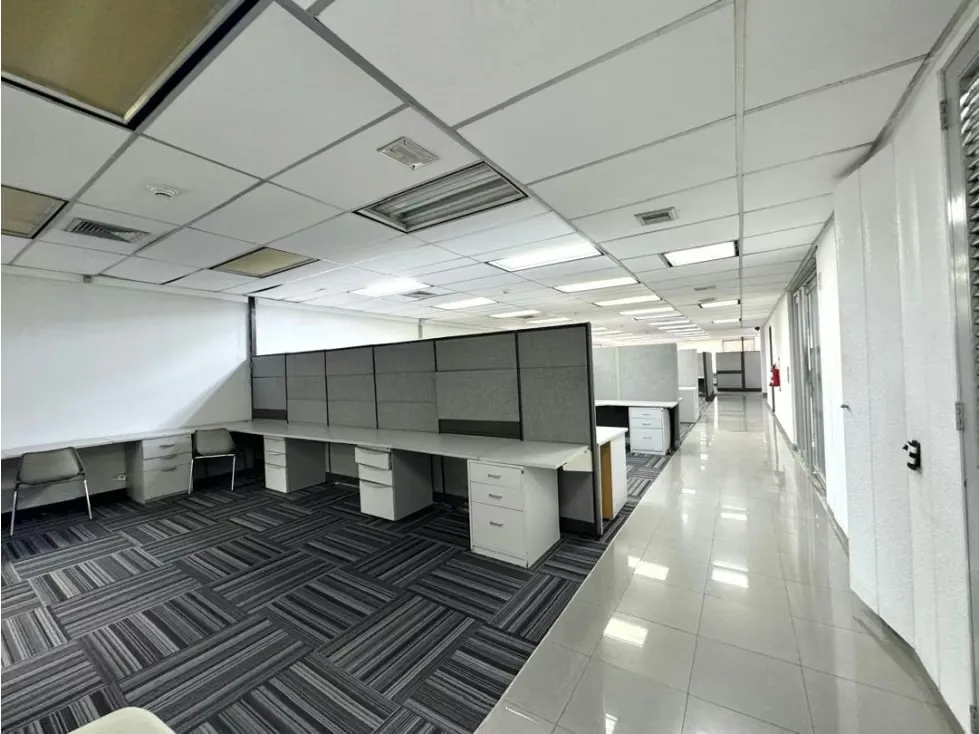 Amplia oficina en alquiler torre corporativa Los Ruices 885M2 - 22