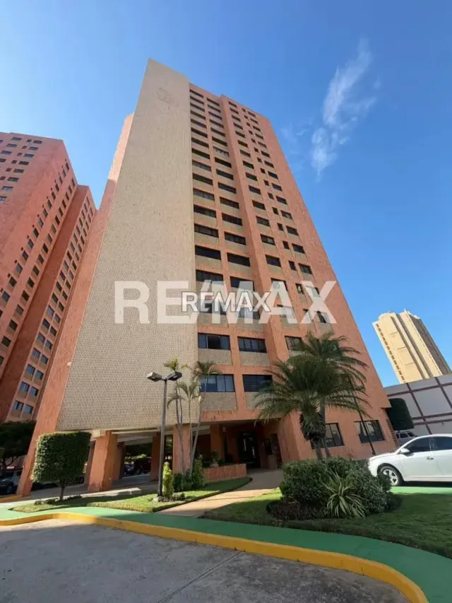 Apartamento Amoblado en Alquiler Torre Europa