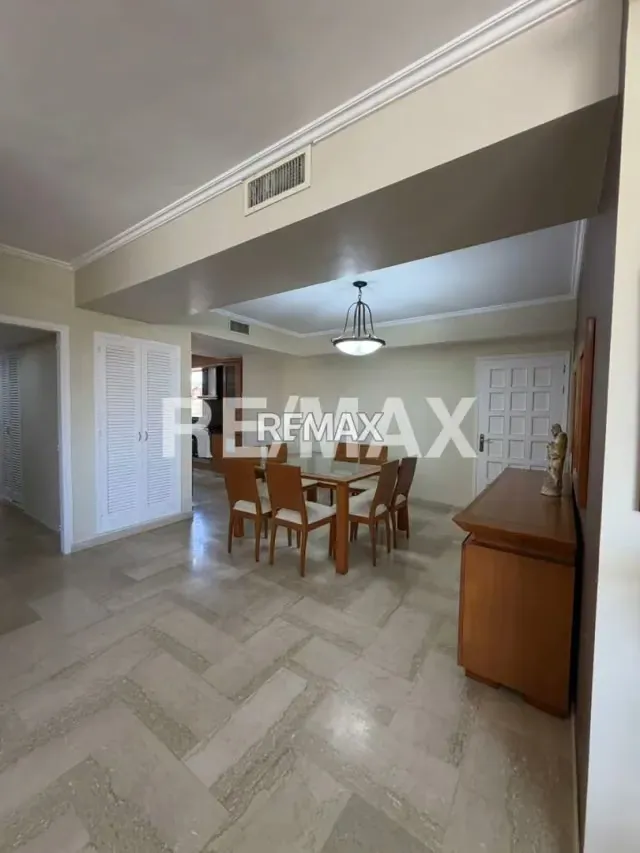 Apartamento Amoblado en Alquiler Torre Europa - 12
