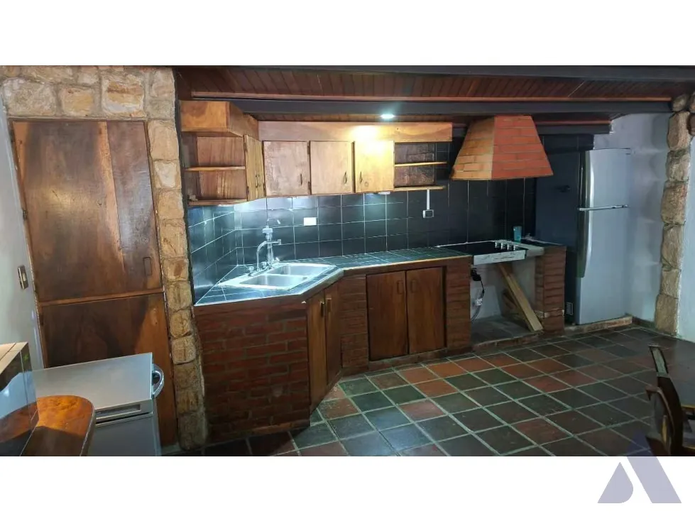 Alquilo anexo 300m2 La Union 3851 - 11