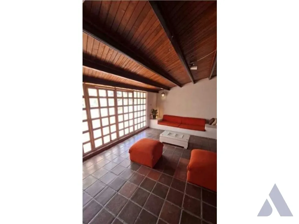 Alquilo anexo 300m2 La Union 3851 - 3