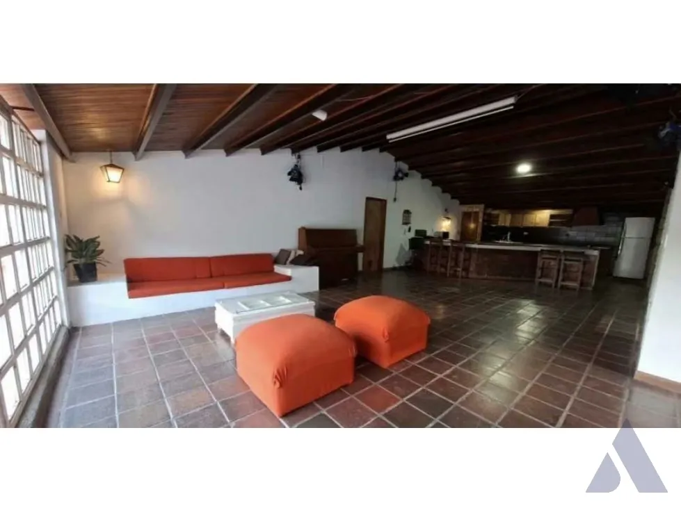 Alquilo anexo 300m2 La Union 3851 - 5