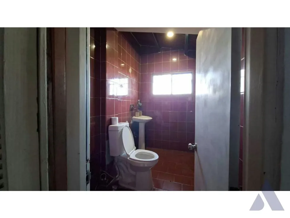 Alquilo anexo 300m2 La Union 3851 - 7