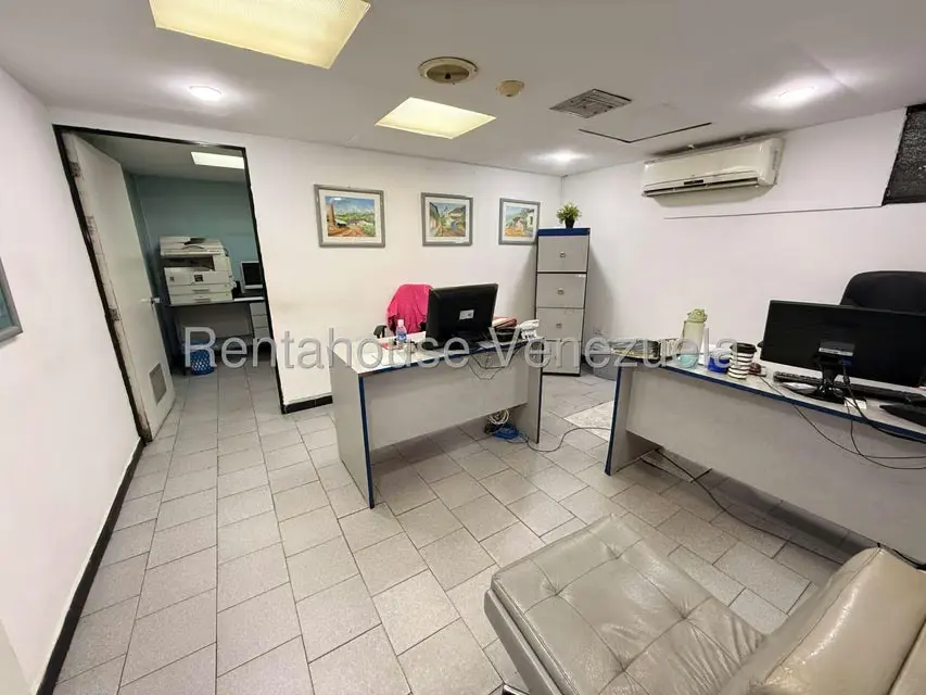 Local Comercial en Venta en Centro, Lara - 25