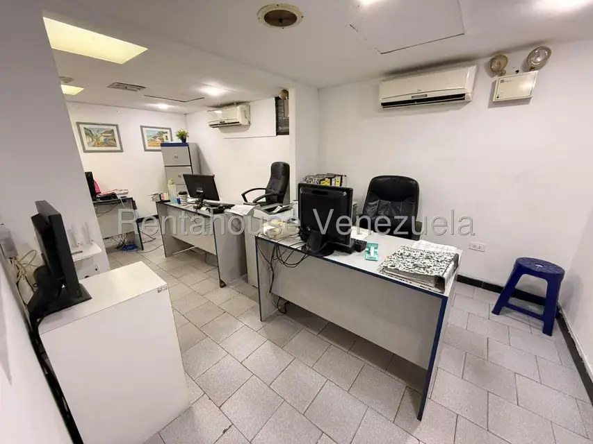 Local Comercial en Venta en Centro, Lara - 26