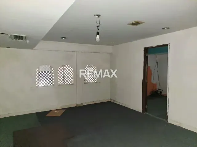 LOCAL COMERCIAL CON MEZZANINA, VISTA A LA AV. 4 DE MAYO, CENTRO COMERCIAL GALERIAS FENTE, PORLAMAR, ISLA DE MARGARITA, VENEZUELA - 18
