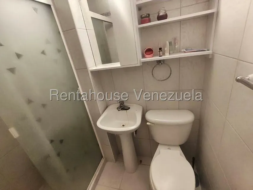 Apartamento (1 Nivel) en Alquiler en Metropolitano Javier, Lara - 19