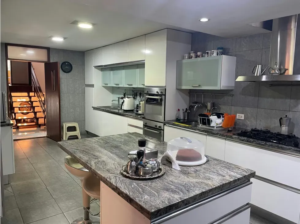 Se vende casa 450m2 San Bernardino 7538 - 13