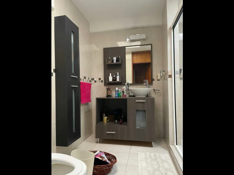 Se vende casa 450m2 San Bernardino 7538 - 24
