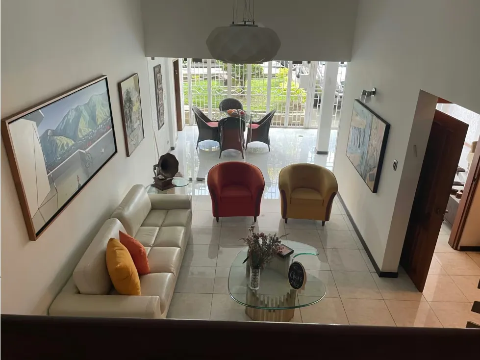 Se vende casa 450m2 San Bernardino 7538 - 6