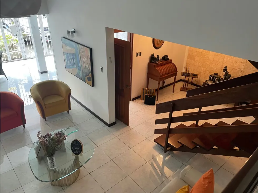 Se vende casa 450m2 San Bernardino 7538 - 8