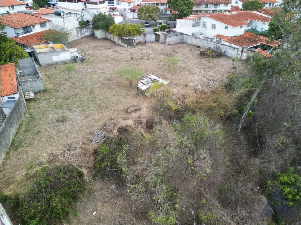 Vendo terreno plano 1306m2 Macaracuay 3791
