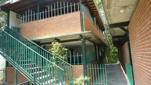Comercial (Edificio) en Alquiler en Mampote, Miranda - 13
