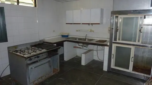 Comercial (Edificio) en Alquiler en Mampote, Miranda - 9