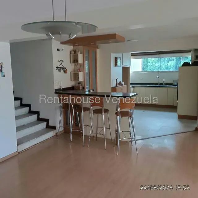 Apartamento (Duplex) en Venta en Montalban I, Distrito Metropolitano - 2
