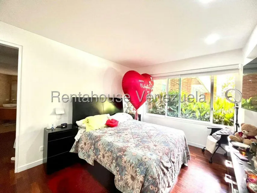 Apartamento (1 Nivel) en Venta en Campo Alegre, Distrito Metropolitano - 11