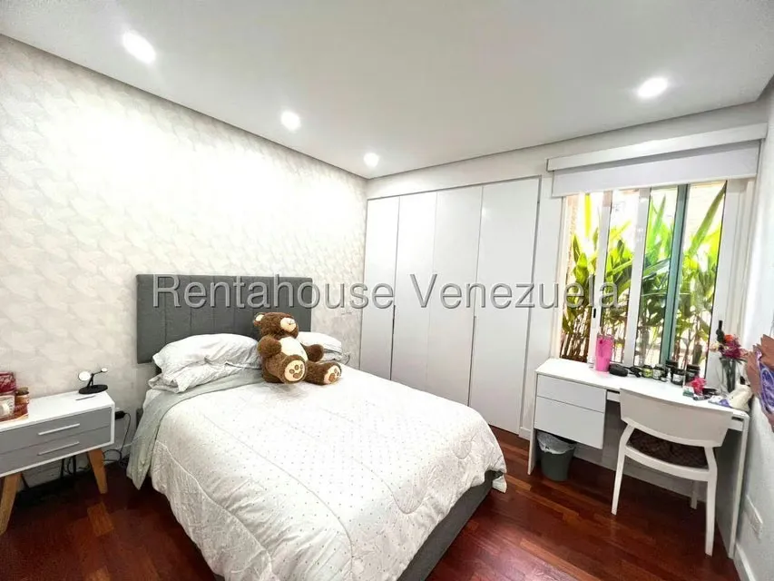 Apartamento (1 Nivel) en Venta en Campo Alegre, Distrito Metropolitano - 21