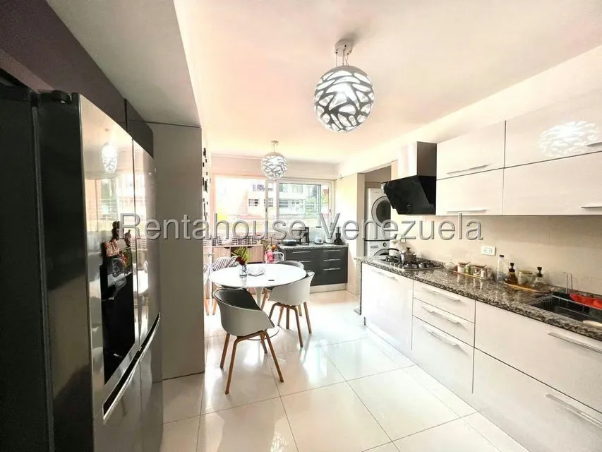 Apartamento (1 Nivel) en Venta en Campo Alegre, Distrito Metropolitano - 9