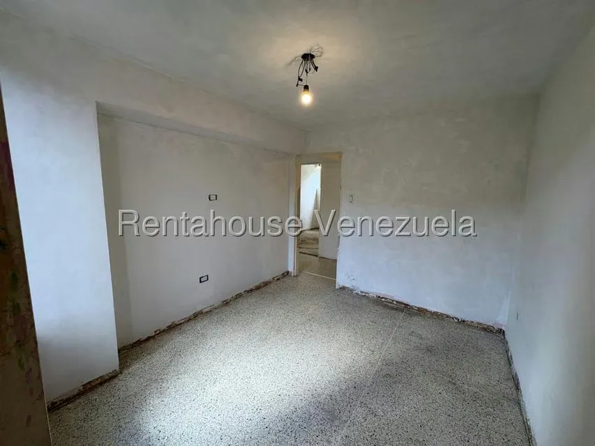 Apartamento (1 Nivel) en Venta en El Cafetal, Distrito Metropolitano - 28
