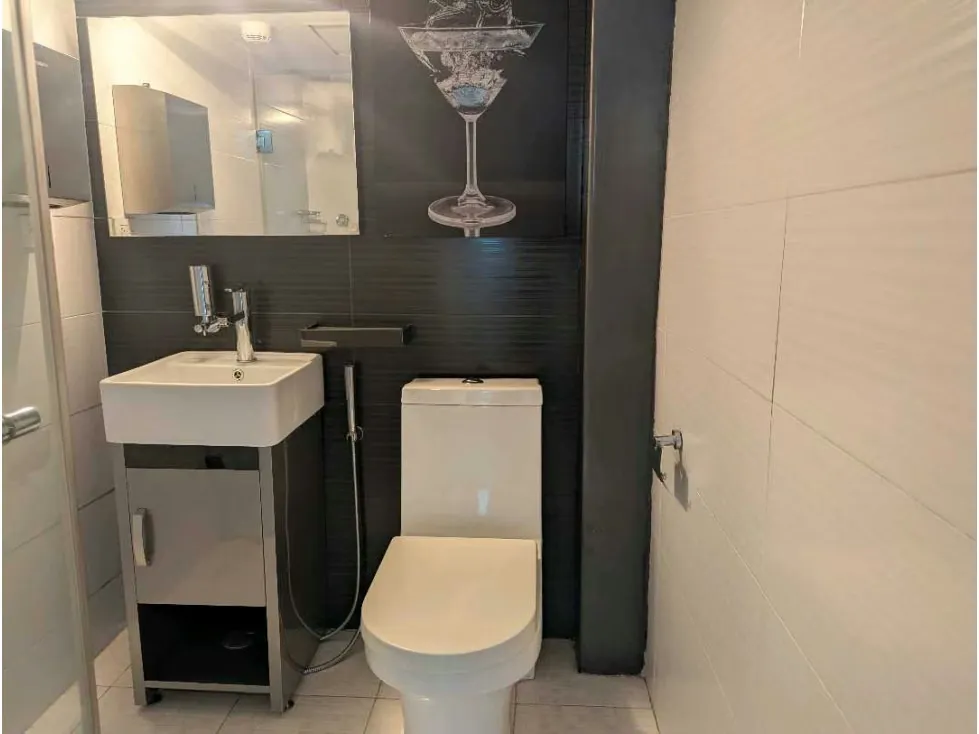 Vendo oficina actualizada 156m2 El Rosal 3436 - 17