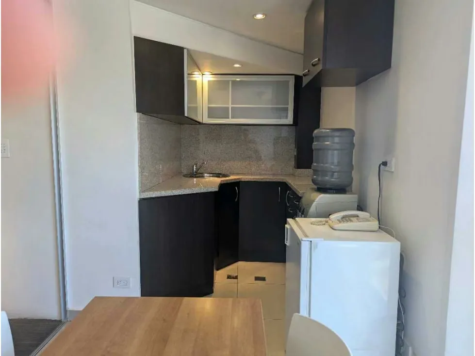 Vendo oficina actualizada 156m2 El Rosal 3436 - 58