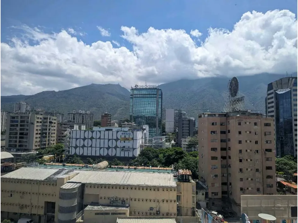 Vendo oficina actualizada 156m2 El Rosal 3436 - 7