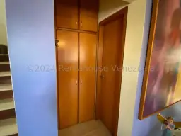 View 25