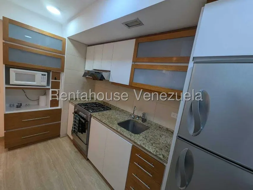 Apartamento (1 Nivel) en Alquiler en Campo Alegre, Distrito Metropolitano - 5