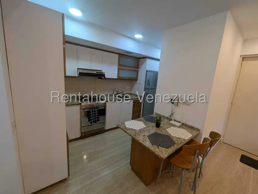 Apartamento (1 Nivel) en Alquiler en Campo Alegre, Distrito Metropolitano - 7