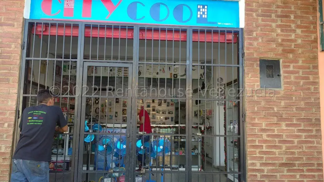 Local Comercial en Venta en Los Guayos, Carabobo - 2