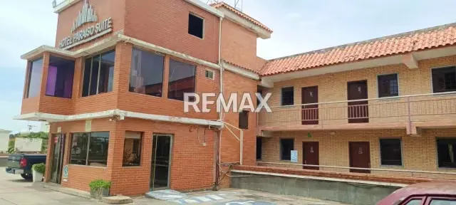 Hotel en venta - 6