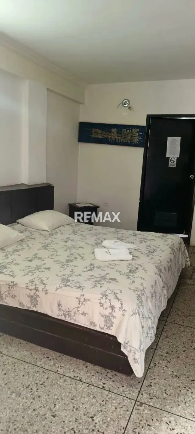 Hotel en venta - 10