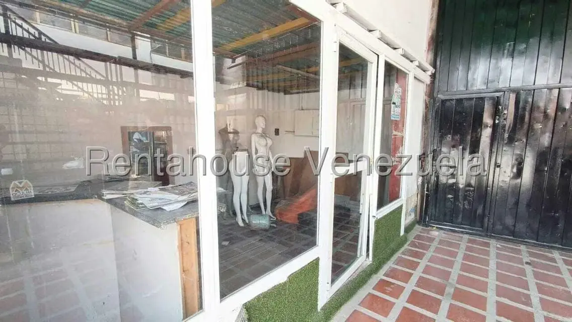 Comercial (Galpon - Deposito) en Venta en Avenida Libertador, Lara - 11