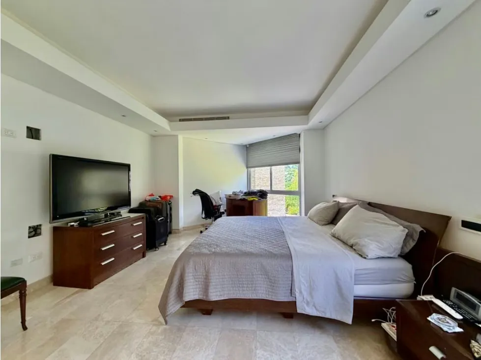 Se vende PH Duplex 650m2 6h+s/9b/5p Los Palos Grandes - 12