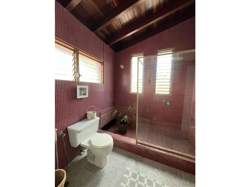 Se vende casa 550m2 La Lagunita 5003 - 23