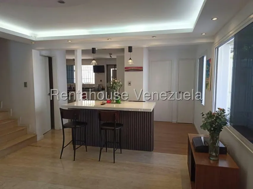 Casa (Duplex) en Venta en Alto Prado, Distrito Metropolitano - 16