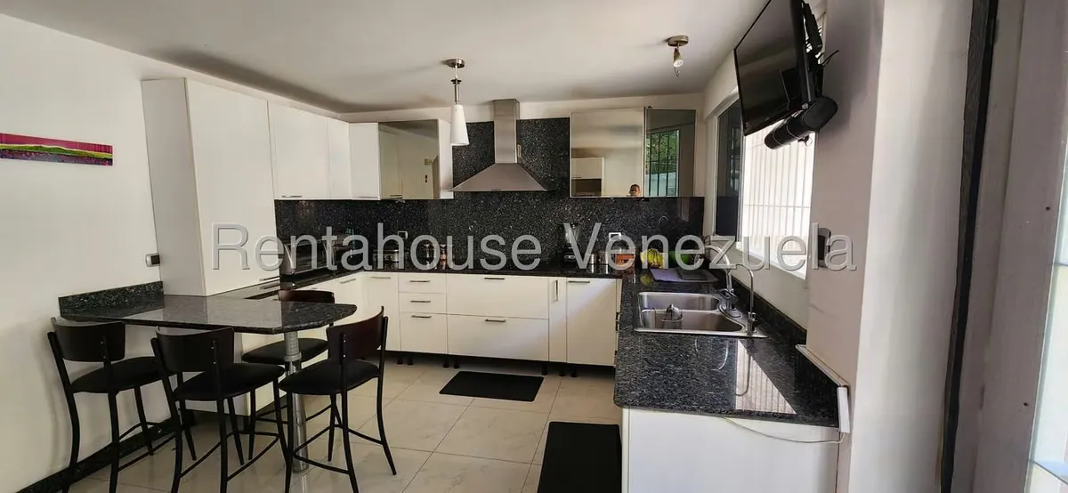 Casa (Duplex) en Venta en Alto Prado, Distrito Metropolitano - 17