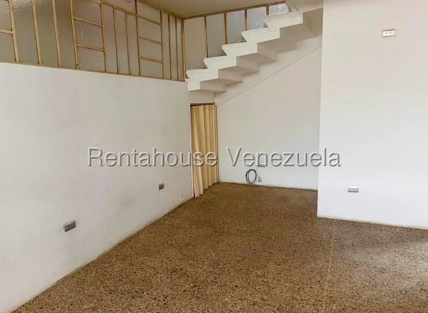 Casa (1 Nivel) en Alquiler en El Hatillo, Distrito Metropolitano - 2